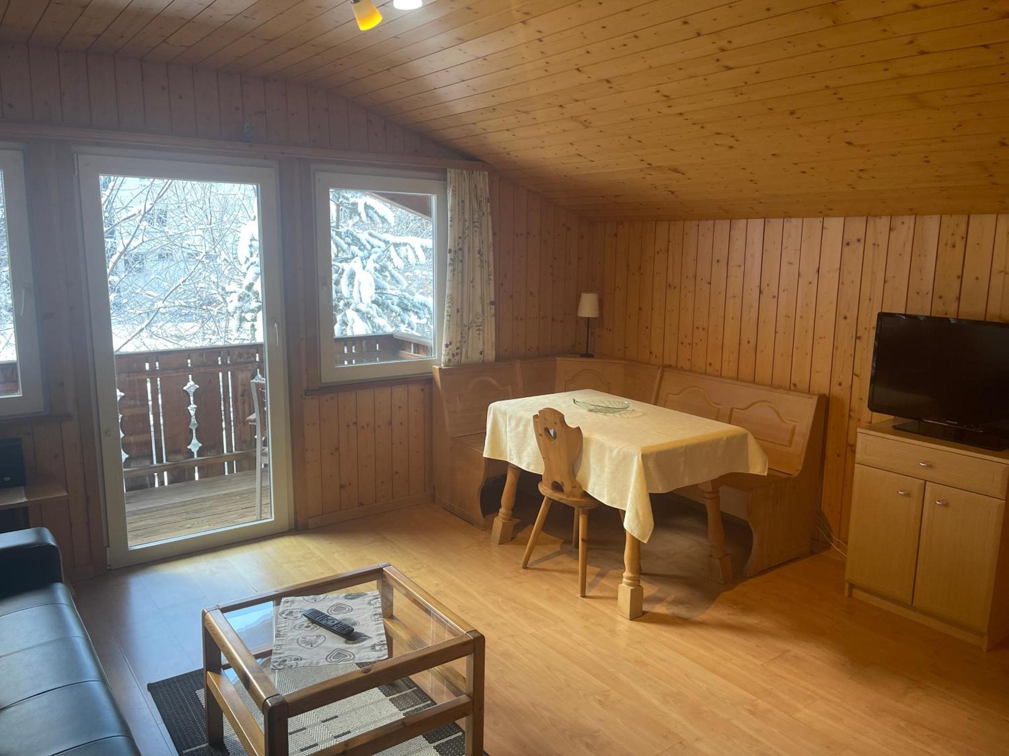 Chalet Hotel Adler Ag Kandersteg Exterior photo
