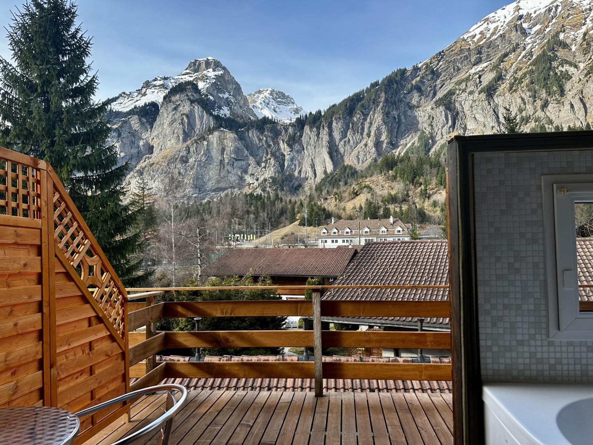 Chalet Hotel Adler Ag Kandersteg Exterior photo
