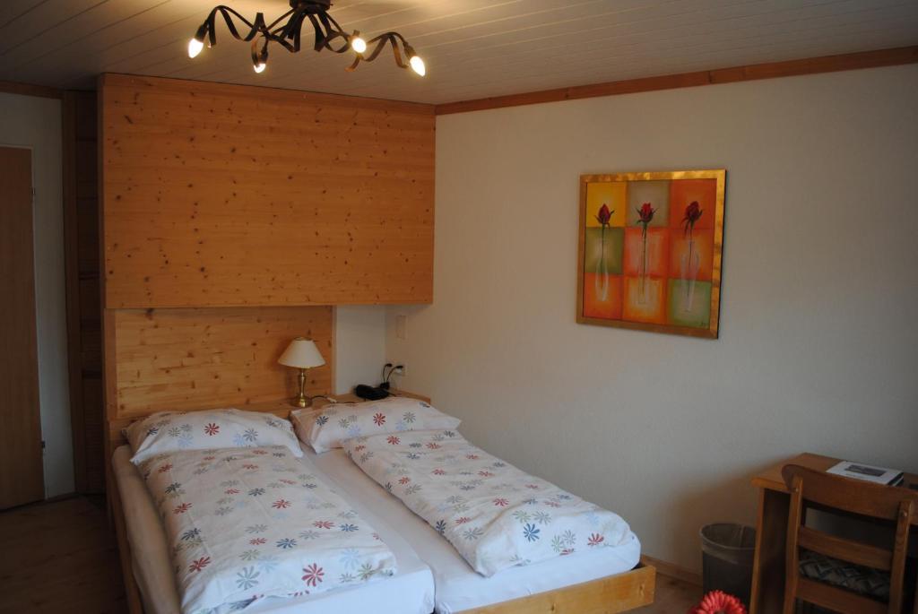 Chalet Hotel Adler Ag Kandersteg Room photo