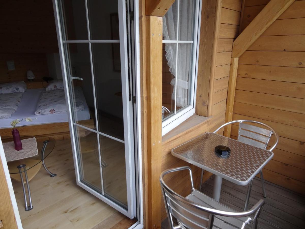 Chalet Hotel Adler Ag Kandersteg Room photo